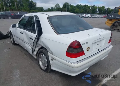 2000 Mercedes-Benz C 280 from USA, damaged, VIN WDBHA29G4YA826429